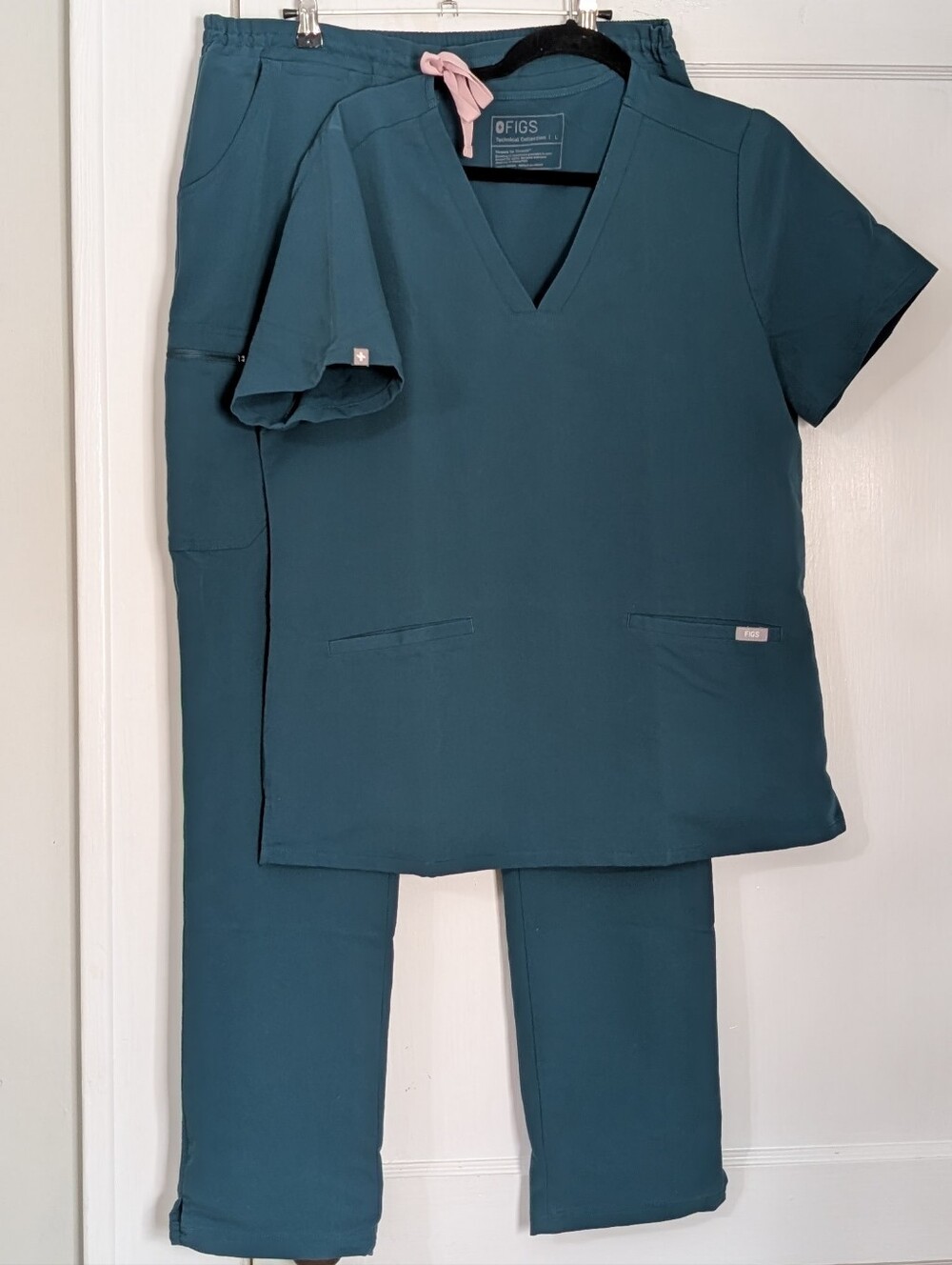 Figs Scrub Set Yola Slim Pants & Casma Top Women's Large Tall  - Teal